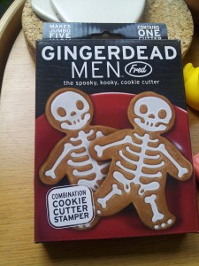 Gingerdead Men cookie cutter